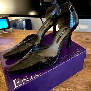 Black leather Enzo Angiolini heels.